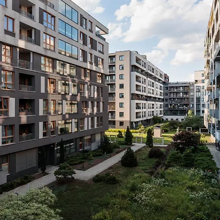Apartamento Zablocie Near Schindler Factory, Free Parking, Ac & Balcony - By Upstairs