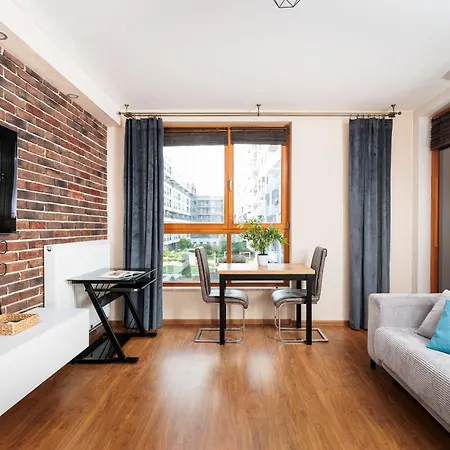 Zablocie Near Schindler Factory, Free Parking, Ac & Balcony - By Upstairs