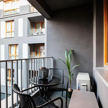 Zablocie Near Schindler Factory, Free Parking, Ac & Balcony - By Upstairs Apartamento *