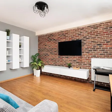 Apartamento Zablocie Near Schindler Factory, Free Parking, Ac & Balcony - By Upstairs